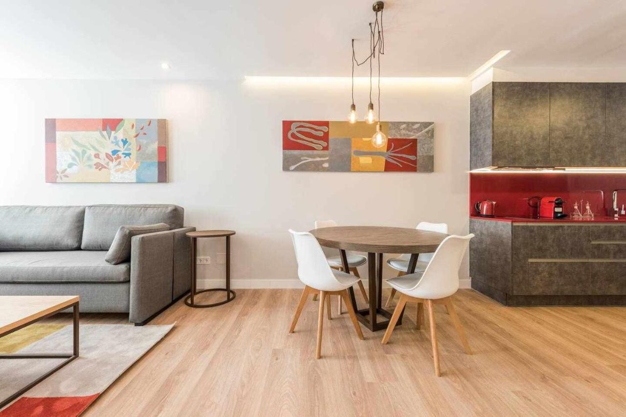 Apartamento Lujo Princesa Gran Via Madrid Luaran gambar