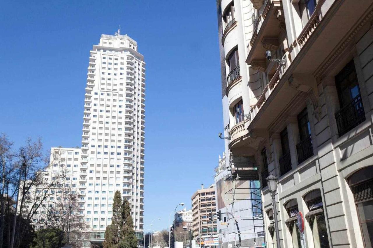 Apartamento Lujo Princesa Gran Via Madrid Luaran gambar