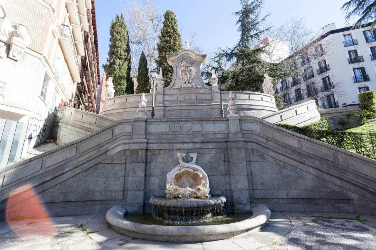 Apartamento Lujo Princesa Gran Via Madrid Luaran gambar