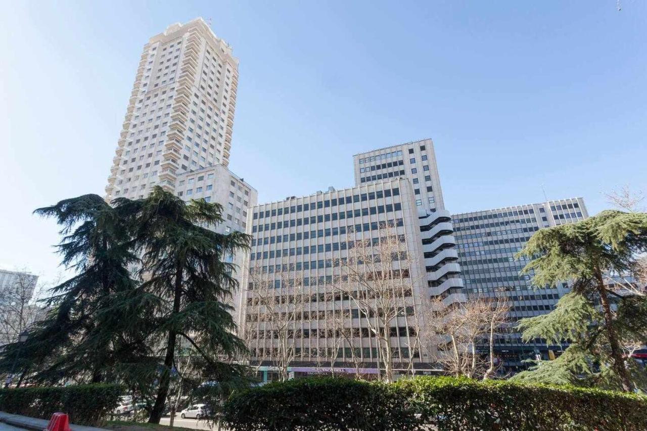 Apartamento Lujo Princesa Gran Via Madrid Luaran gambar